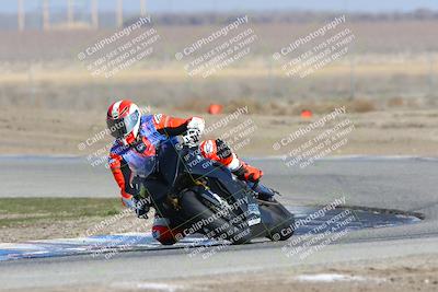 media/Feb-11-2022-TrackDaz (Fri) [[a06789d7ad]]/3 Lap Race/Grapevine/